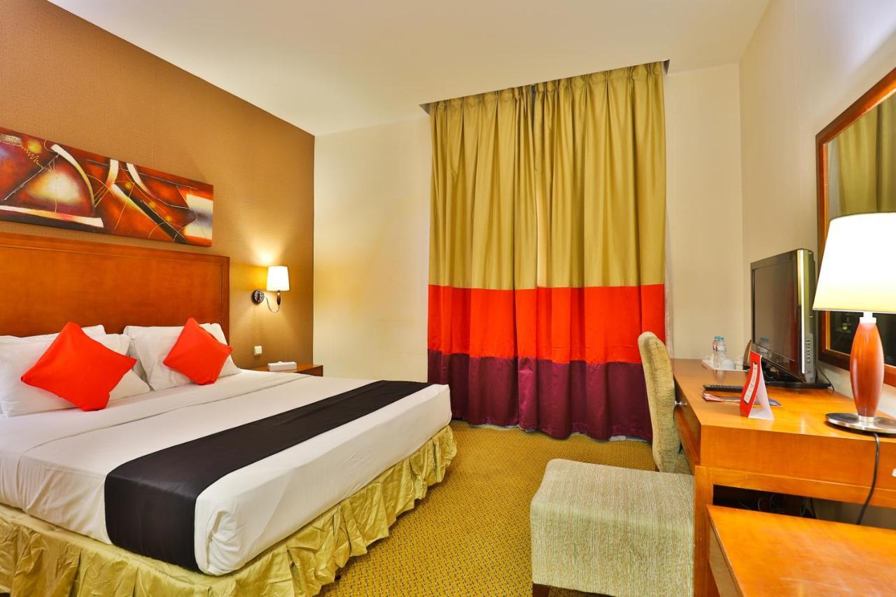 مينا بلازا الطائف Mena Plaza Taif Hotel Exterior photo